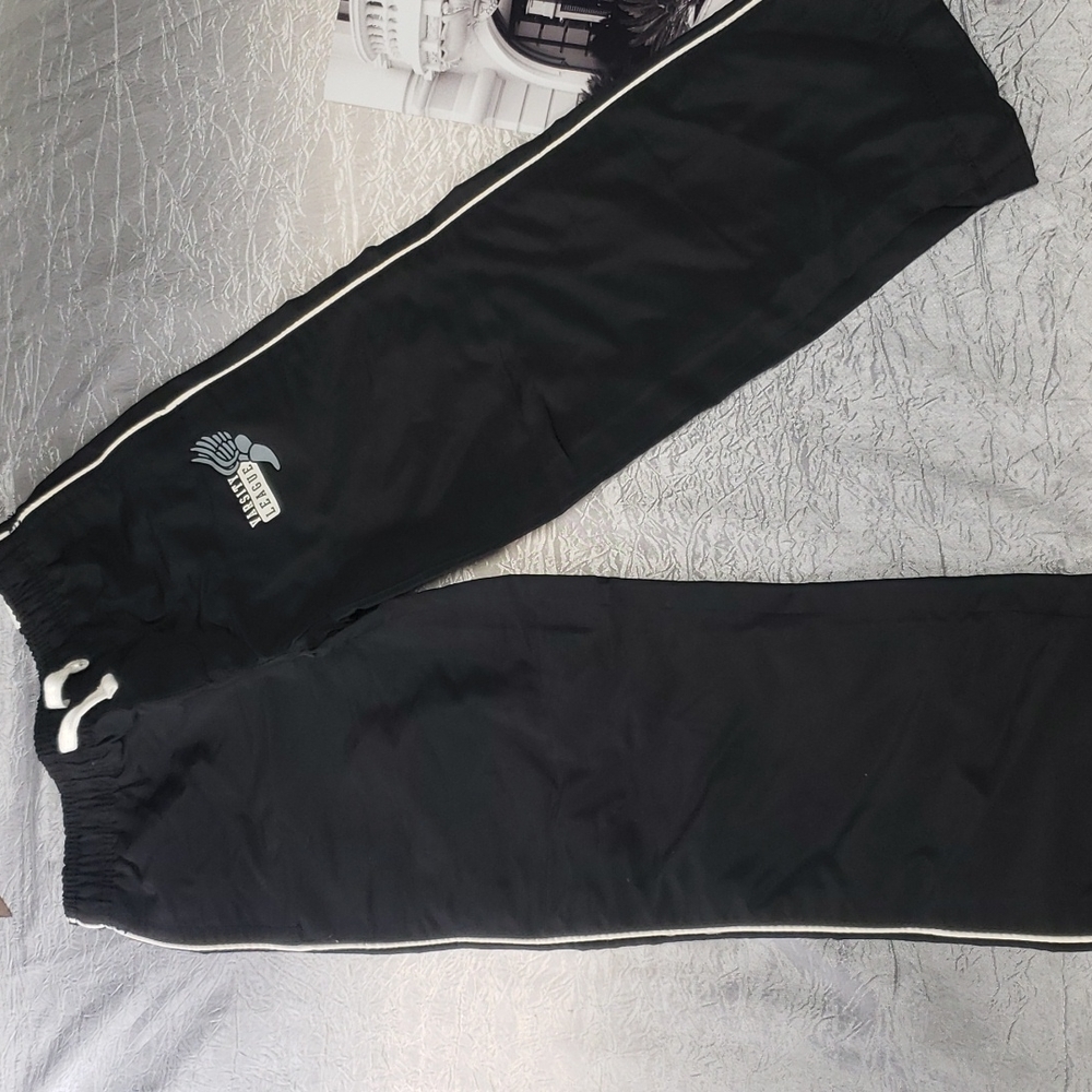 Boys 5/6 Pants NWT - Picture 2 of 5